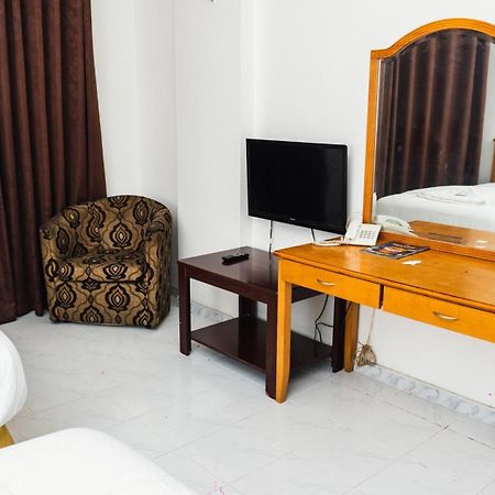 Pan Emirates Hotel Apartments Sharjah Luaran gambar