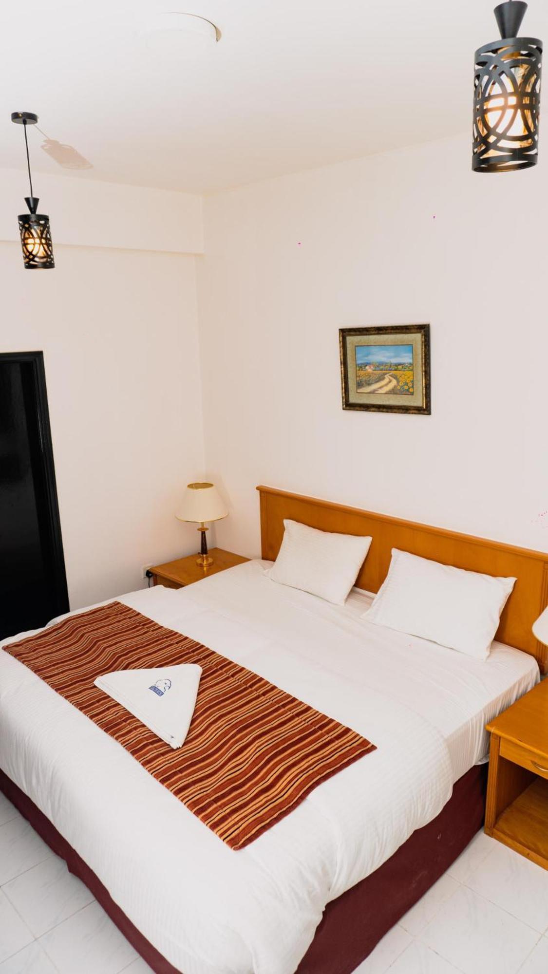 Pan Emirates Hotel Apartments Sharjah Luaran gambar